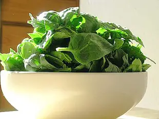Delicious Favorite Salad Dressing For Spinach Avacado Salad